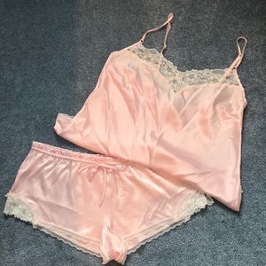Victoria’s Secret 2 piece Sleep Set